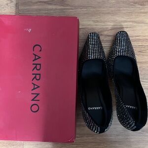Carrano Embellished Pump